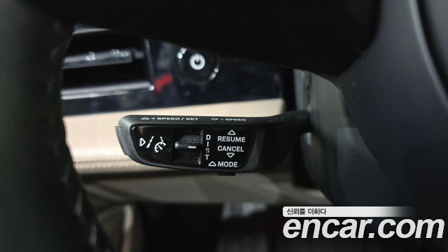 Porsche Taycan 2021 — photo 29