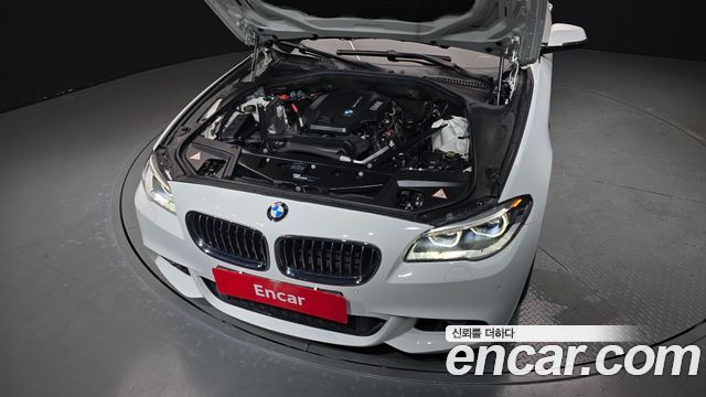 BMW 5-Series 2016 — photo 6