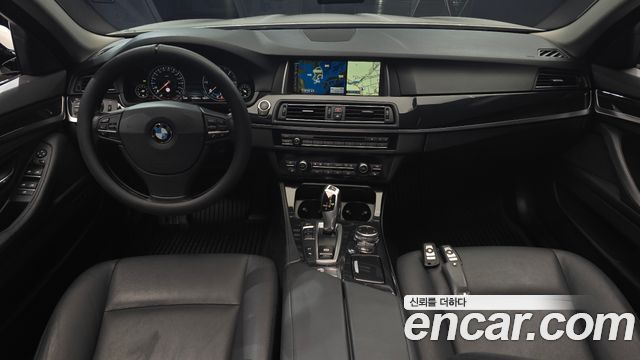 BMW 5-Series 2016 — photo 7