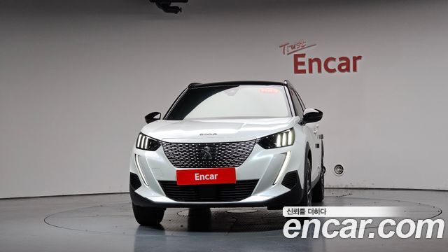 Peugeot 2008 2023 — photo 3