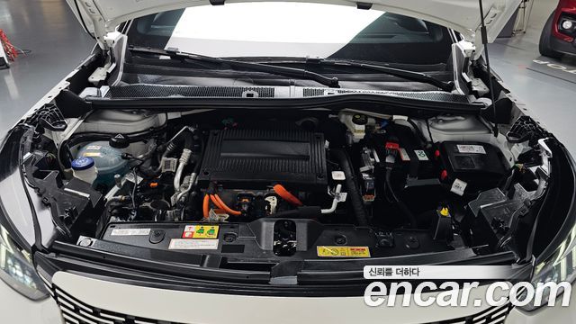 Peugeot 2008 2023 — photo 6