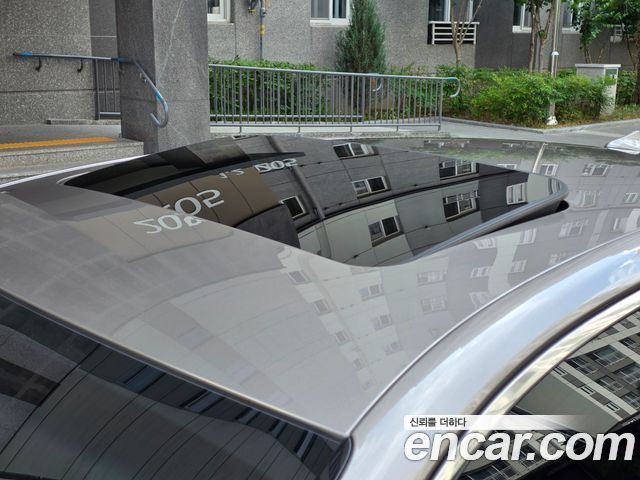 Genesis G90 2019 — photo 5