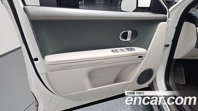 Hyundai Ioniq5 2022 — photo 14