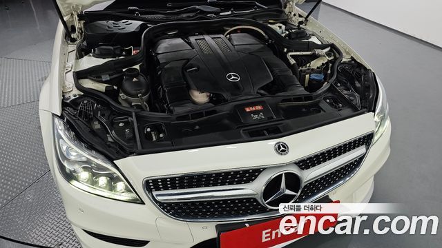 Mercedes-Benz CLS-Class 2017 — photo 6