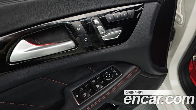 Mercedes-Benz CLS-Class 2017 — photo 17