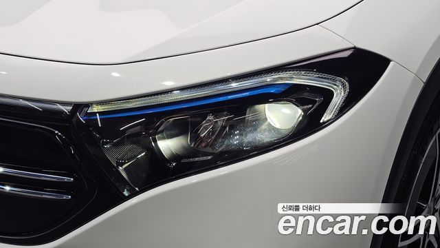 Mercedes-Benz EQA 2023 — photo 8