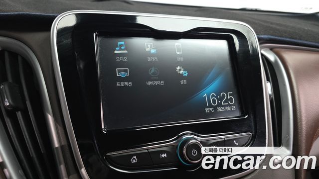 Chevrolet Korea Malibu 2017 — photo 14