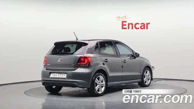 Volkswagen Polo 2014 — photo 2