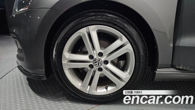 Volkswagen Polo 2014 — photo 5
