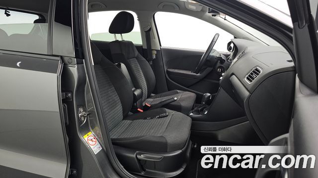 Volkswagen Polo 2014 — photo 10