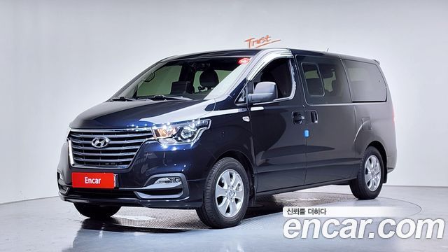 Hyundai Starex 2020 — photo 1