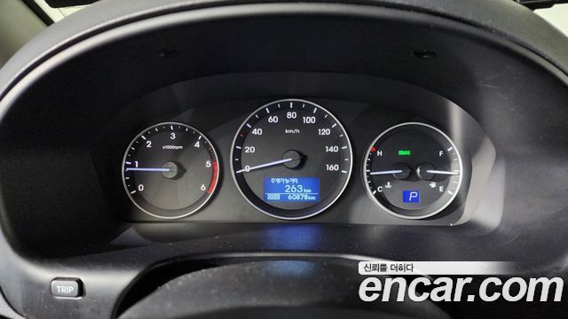Hyundai Starex 2020 — photo 11