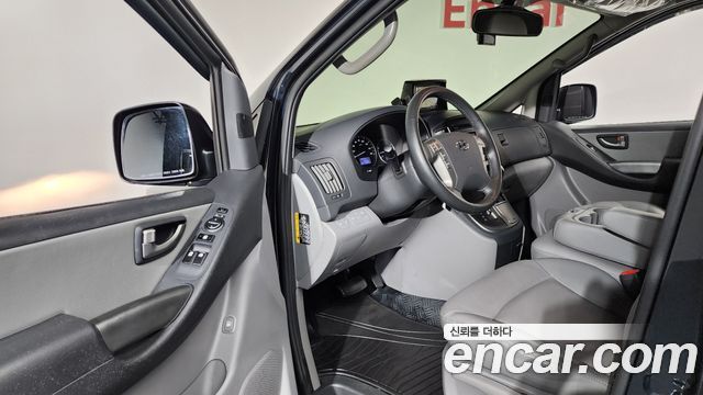 Hyundai Starex 2020 — photo 13