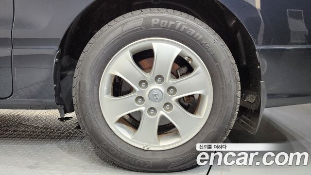 Hyundai Starex 2020 — photo 7