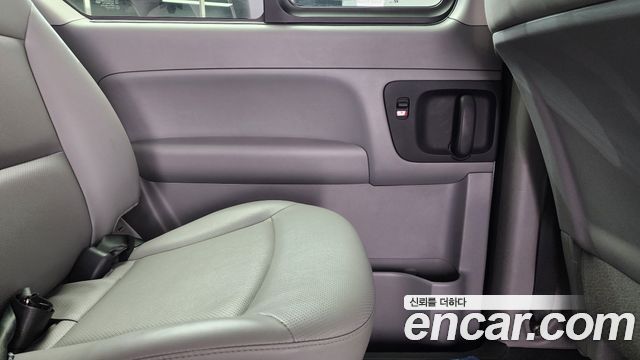 Hyundai Starex 2020 — photo 15