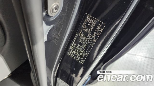 Hyundai Starex 2020 — photo 27