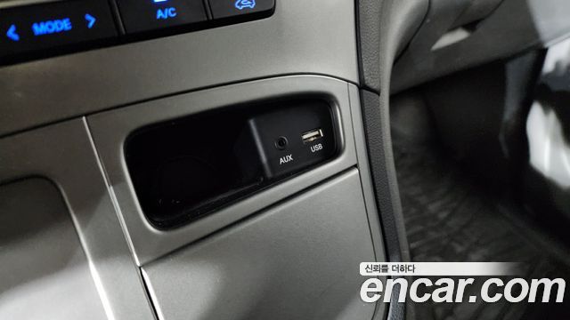 Hyundai Starex 2020 — photo 29