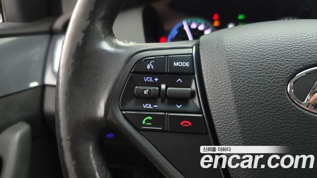 Hyundai Sonata 2015 — photo 22