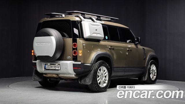 Land Rover Defender 2020 — photo 2