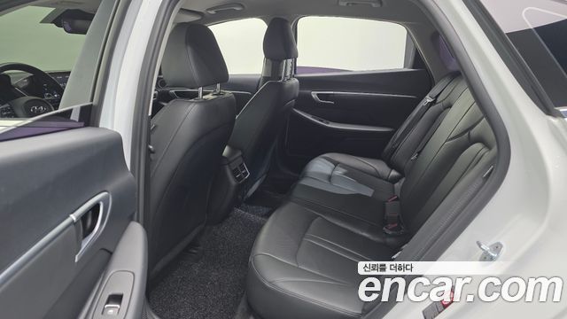 Hyundai Sonata 2020 — photo 16