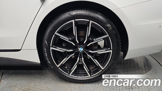 BMW 4-Series 2022 — photo 7