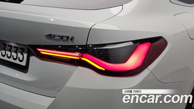 BMW 4-Series 2022 — photo 9
