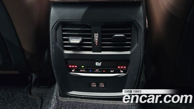 BMW 4-Series 2022 — photo 28