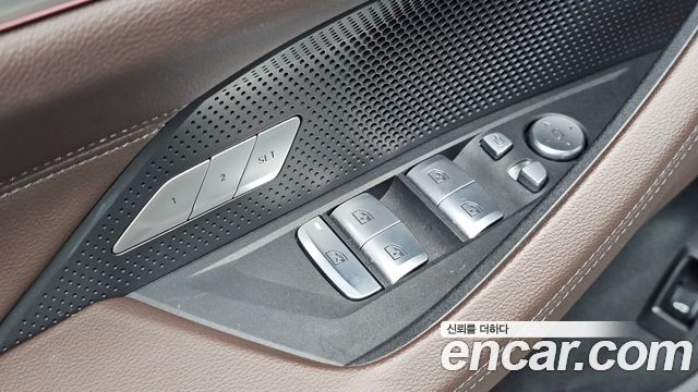 BMW 4-Series 2022 — photo 29