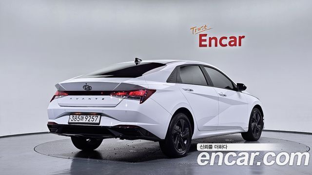 Hyundai AVANTE 2023 — photo 2