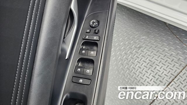 Hyundai AVANTE 2023 — photo 23