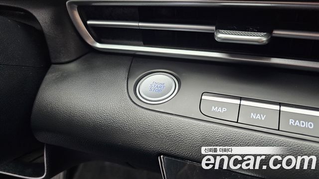 Hyundai AVANTE 2023 — photo 24