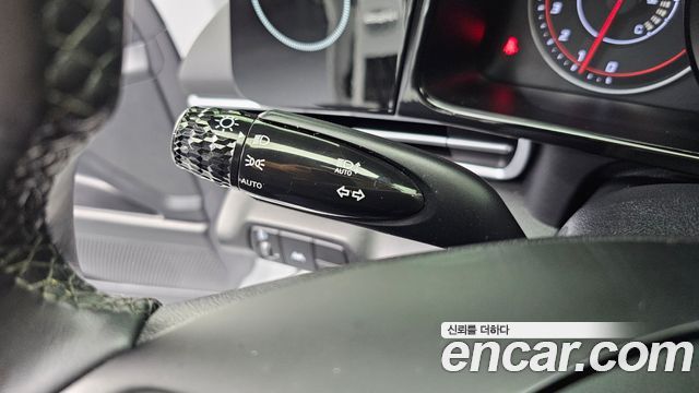 Hyundai AVANTE 2023 — photo 25