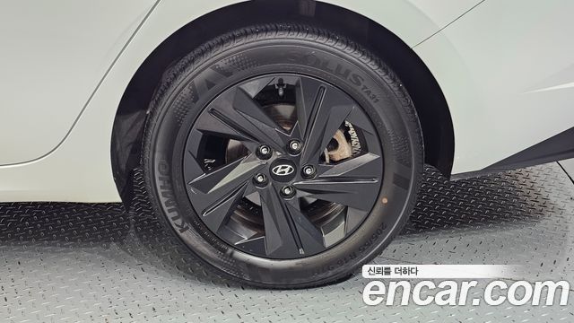 Hyundai AVANTE 2023 — photo 7