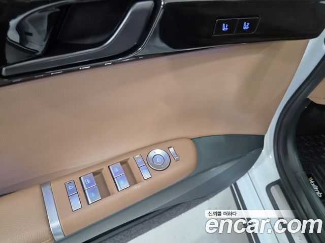 Hyundai Grandeur 2025 — photo 16