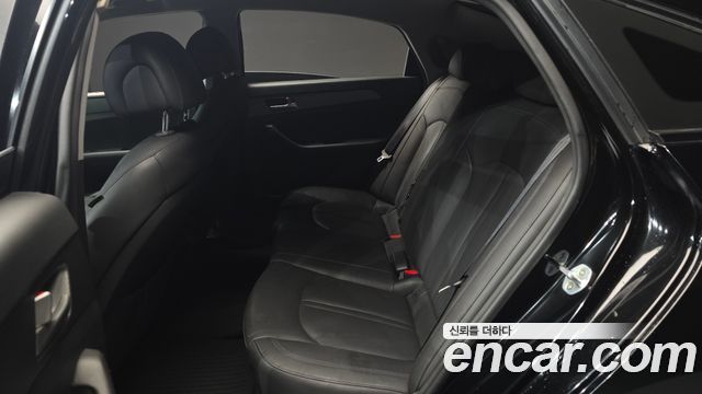 Hyundai Sonata 2015 — photo 18