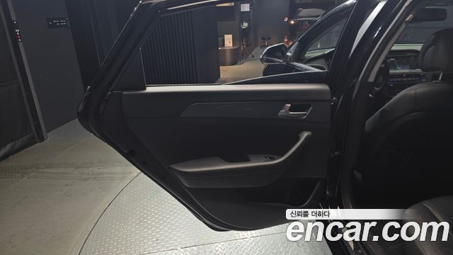 Hyundai Sonata 2015 — photo 15