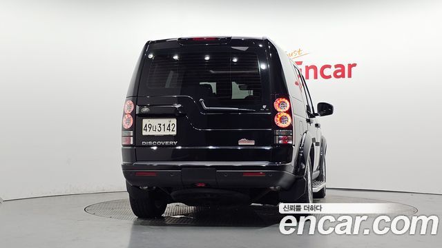 Land Rover Discovery 2016 — photo 4