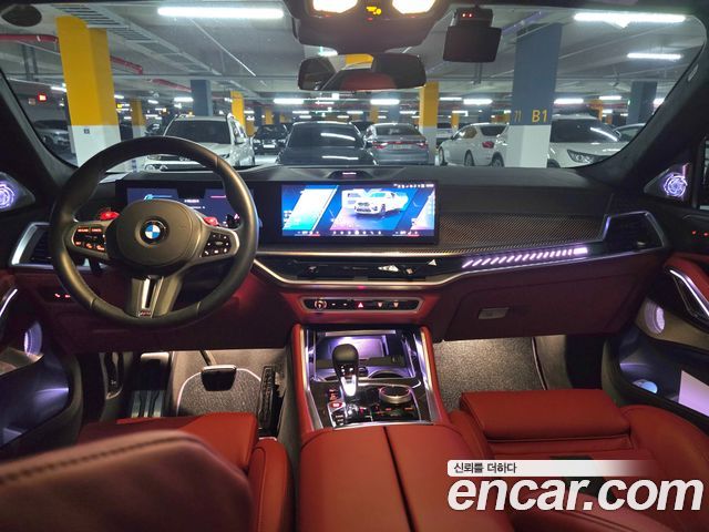 BMW X6M 2026 — photo 12