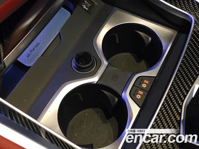 BMW X6M 2026 — photo 19