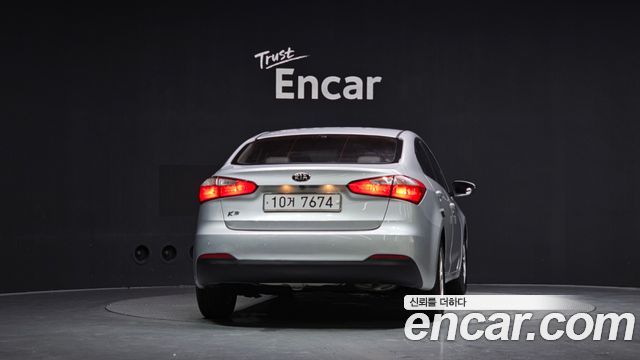 Kia K3 2015 — photo 4