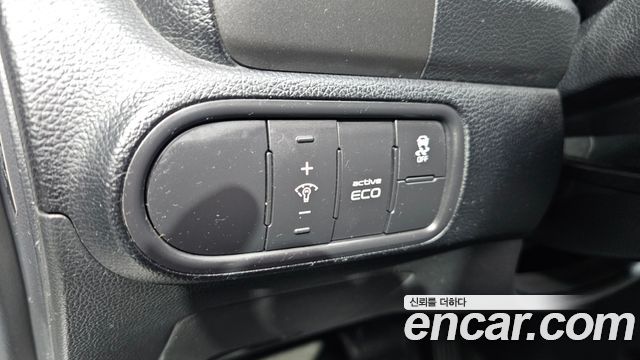 Kia K3 2015 — photo 18