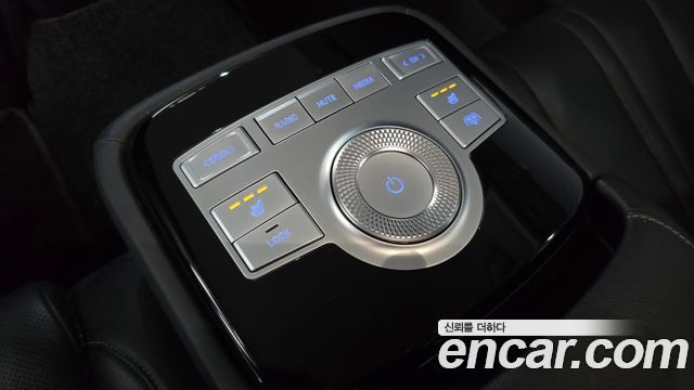 Genesis G80 2021 — photo 17