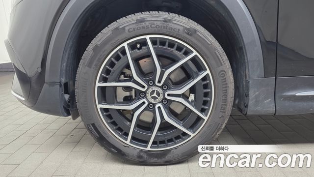 Mercedes-Benz EQB 2023 — photo 5