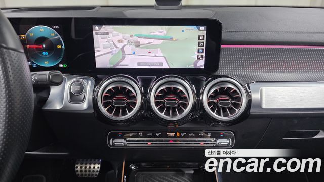 Mercedes-Benz EQB 2023 — photo 15