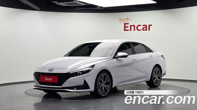 Hyundai AVANTE 2023 — photo 1