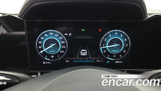 Hyundai AVANTE 2023 — photo 11