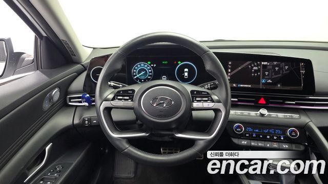 Hyundai AVANTE 2023 — photo 19