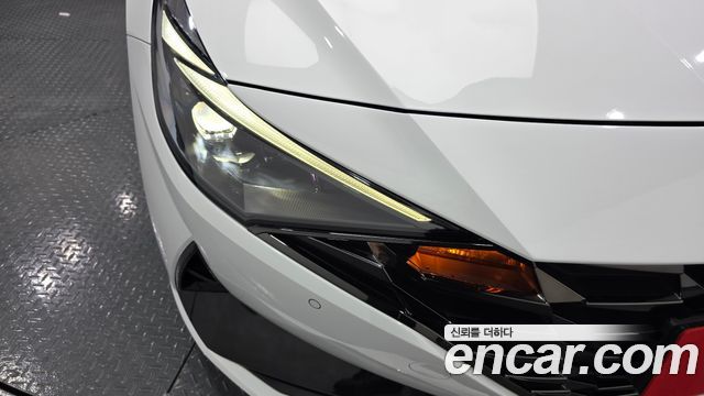 Hyundai AVANTE 2023 — photo 8