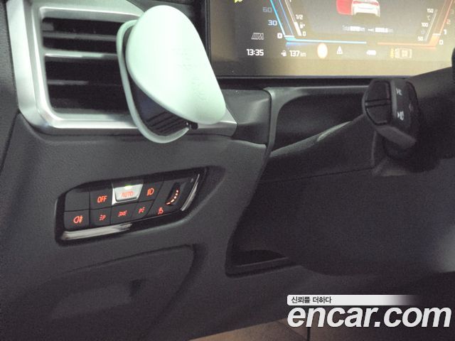 BMW M4 2025 — photo 13