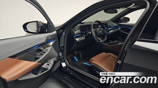 BMW i5 2025 — photo 13